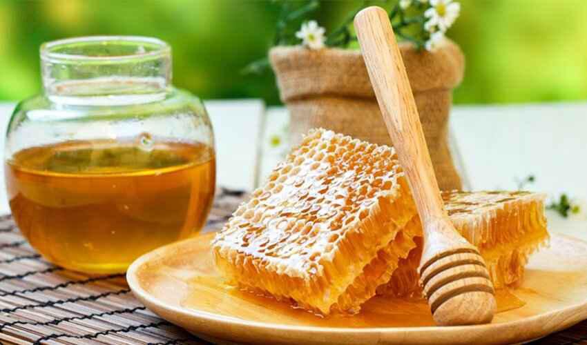 ۱۸ ویژگی تغذیه‌ای عسل