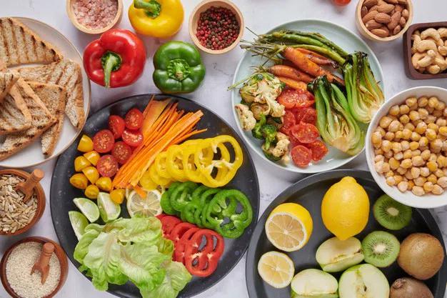 لیست کامل مزاج و طبع مواد غذایی مختلف