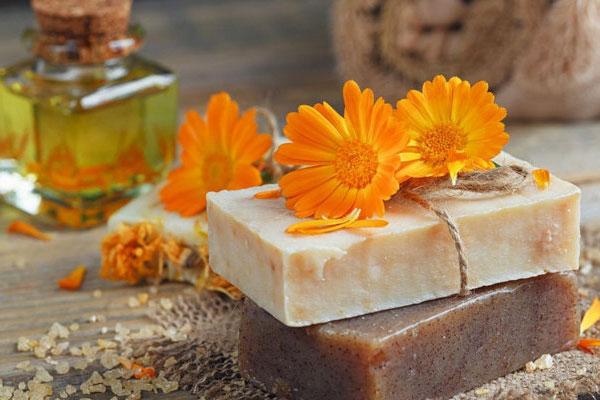 تفاوت صابون شیمیایی و صابون گیاهی،ترکیبات صابون ها
