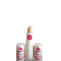 نرم کننده طبیعی لب